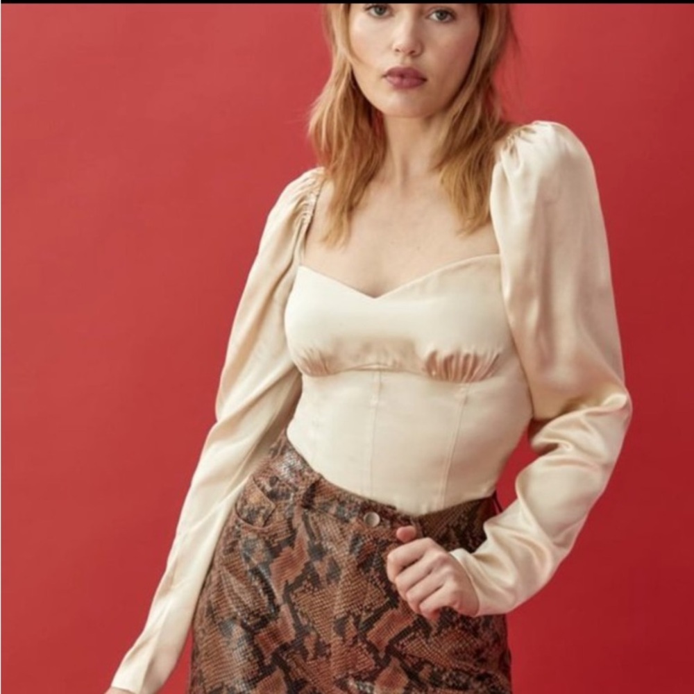 Reformation Roe top size 2